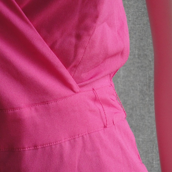 Bebe hot pink romper shorts Size XS - Picture 6 of 7